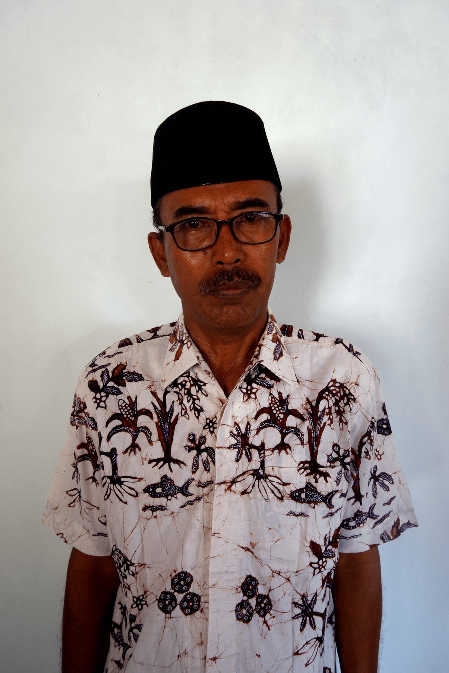 Kuntardi, S.H.